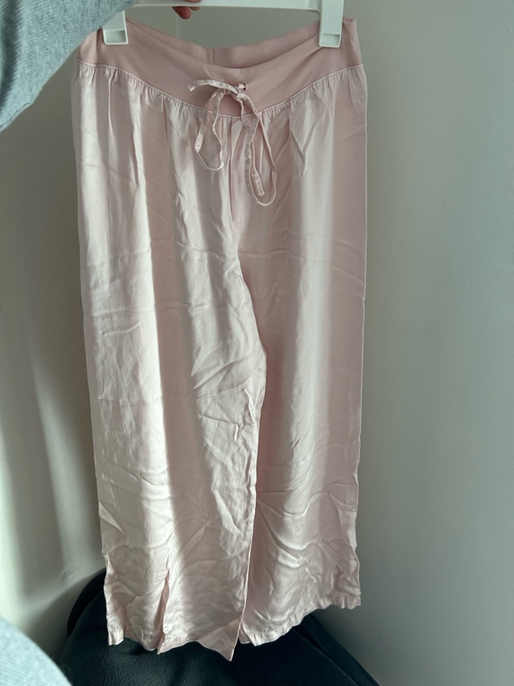 BUNDLE of 2 Pairs of Pj Harlow Pants and Shorts in Blush Size Large - Picture 8 of 11